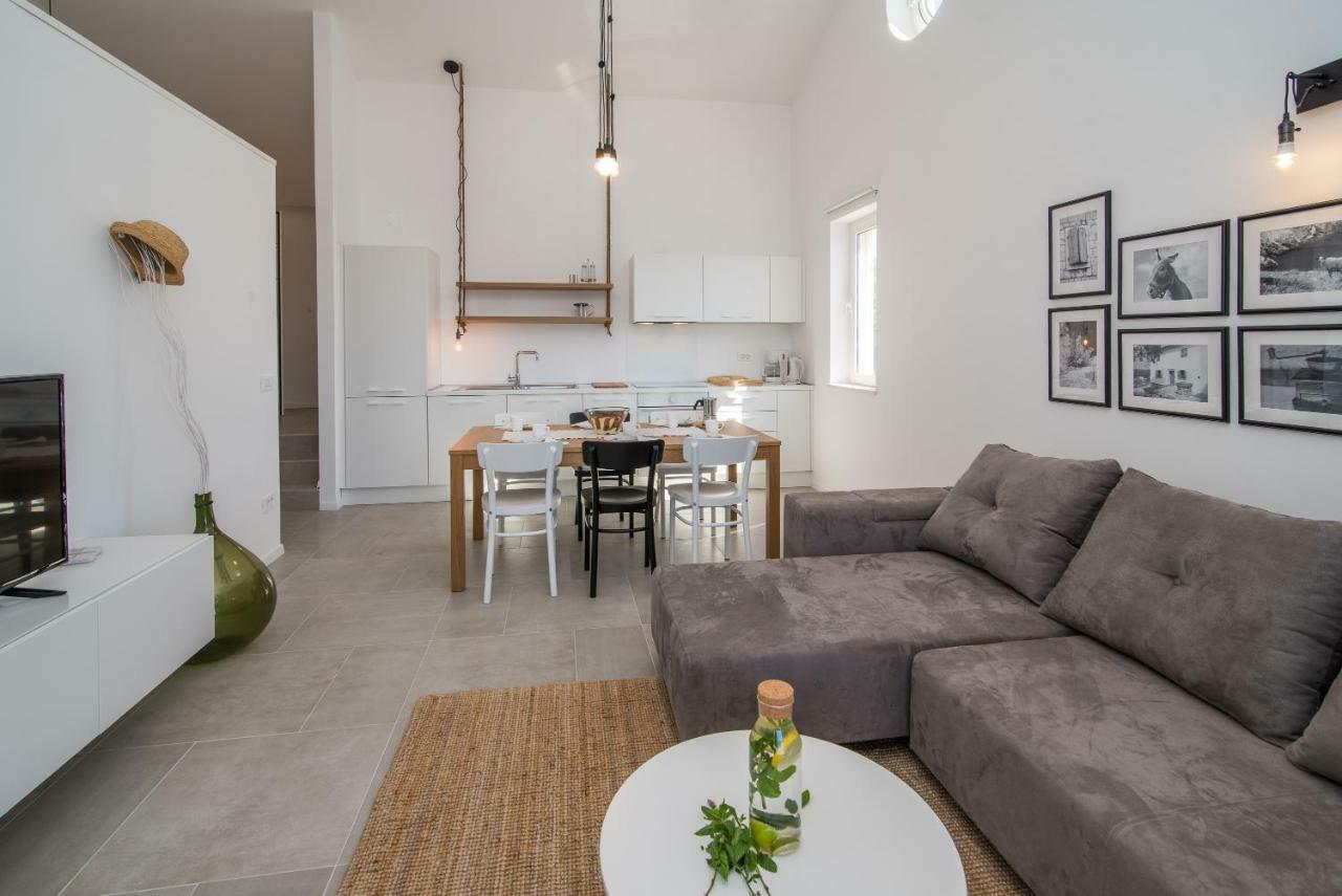 Franko & Ana Apartments 크르크 외부 사진